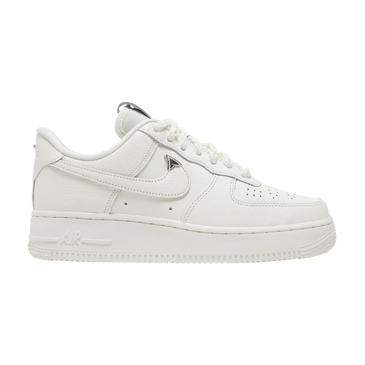 Wmns Air Force 1 '07 LV8 'Needlework'